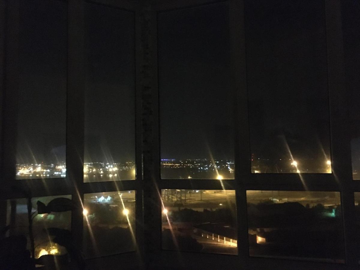 Flat with the sea view Apartamento Chernomorsk Exterior foto